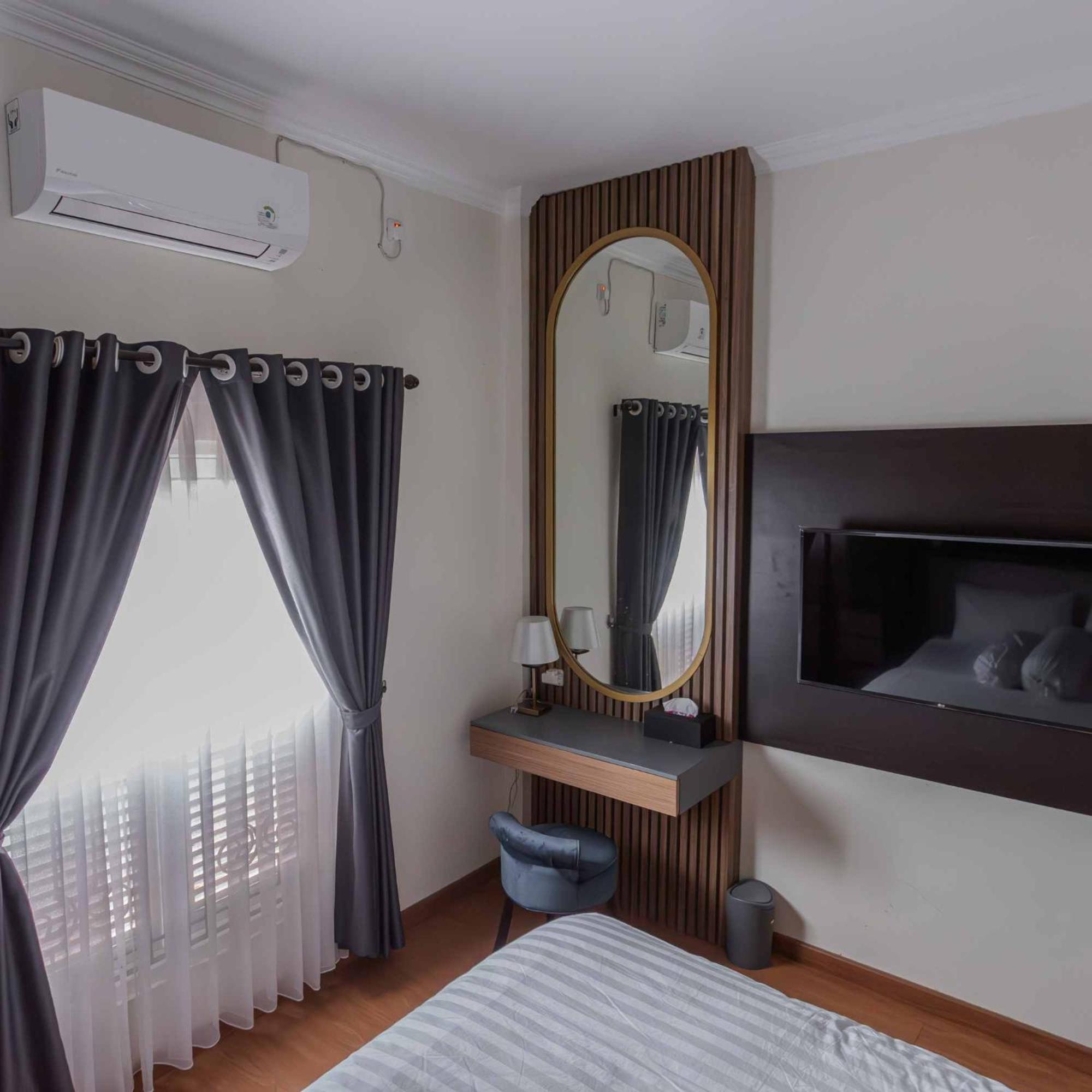 Inez Homestay Yogyakarta Exterior photo